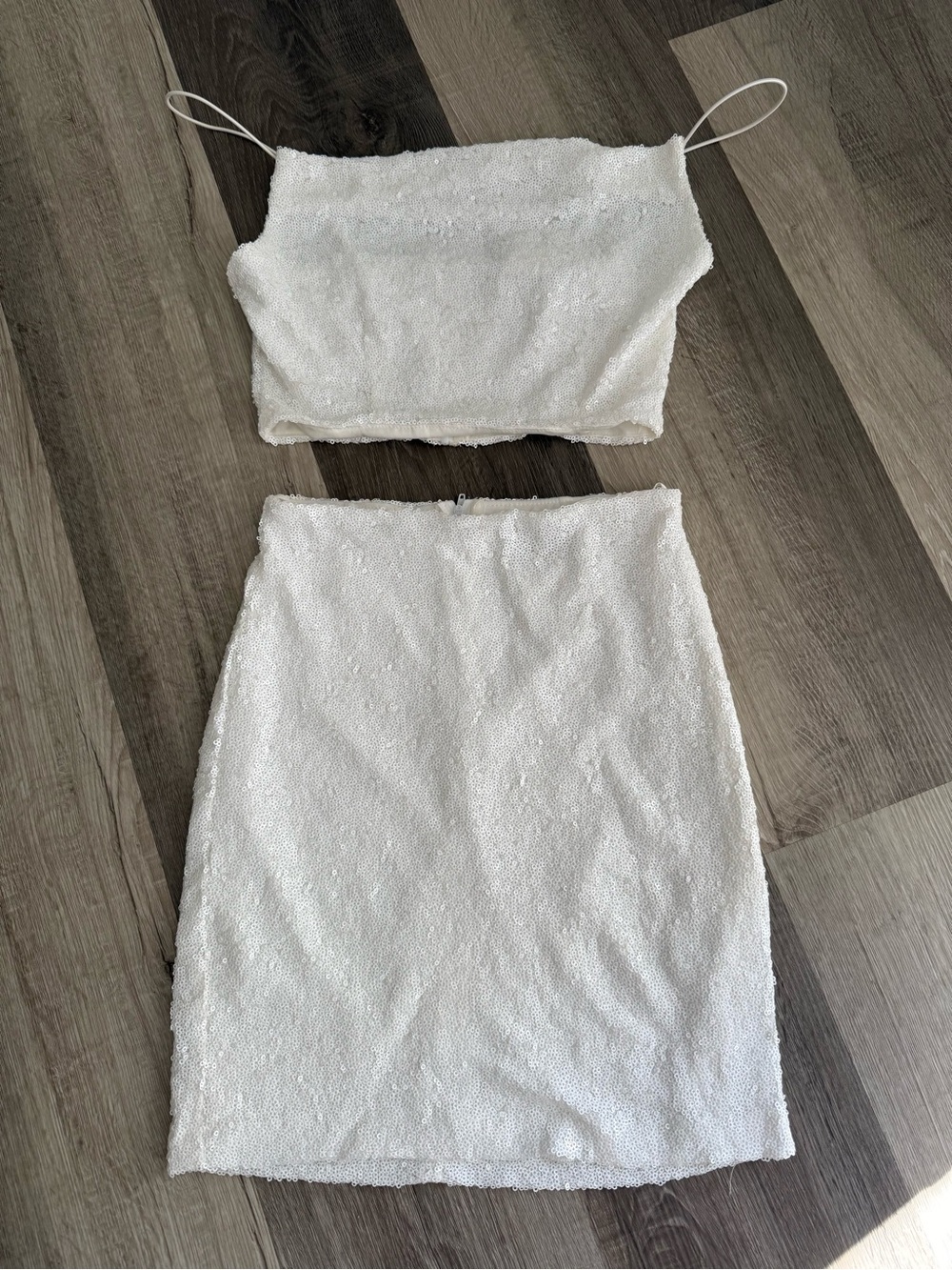 B.SMART White Sequin Mini Skirt /Top - Women's Elegant Set Party Skirt and Top